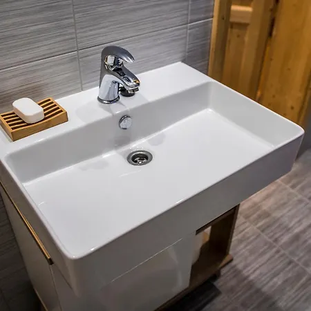 Appartamento Ve Dvoře *